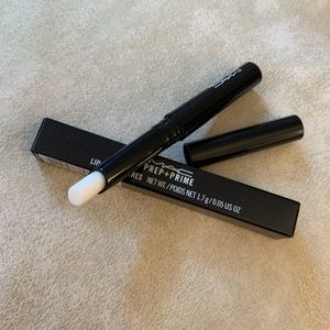 MAC Cosmetics Makeup - MAC prep+prime lip base MAC Cosmetics Makeup - MAC prep+prime lip base